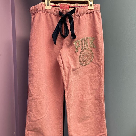 PINK Victoria's Secret Intimates & Sleepwear University Of Pink